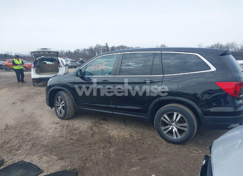 Photo 14 of 2017 Honda Pilot EX (VIN 5FNYF6H35HB089810)