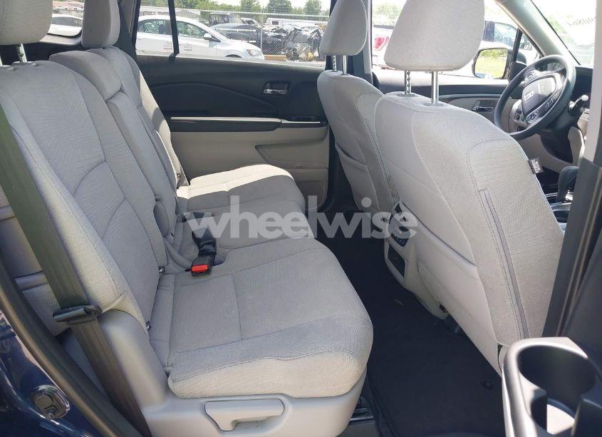 Photo 8 of 2018 Honda Pilot EX (VIN 5FNYF6H35JB063021)