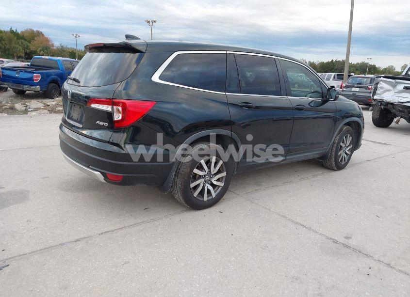 Photo 4 of 2019 Honda Pilot EX (VIN 5FNYF6H35KB060492)