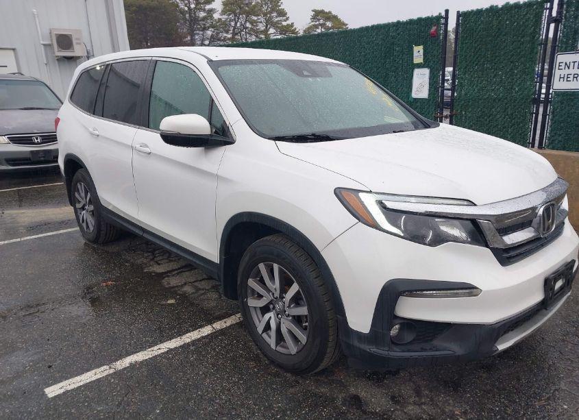 2021 Honda Pilot AWD EX (VIN 5FNYF6H35MB040391) main photo