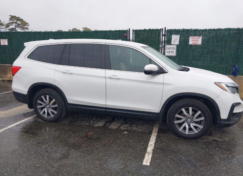 Photo 13 of 2021 Honda Pilot AWD EX (VIN 5FNYF6H35MB040391)