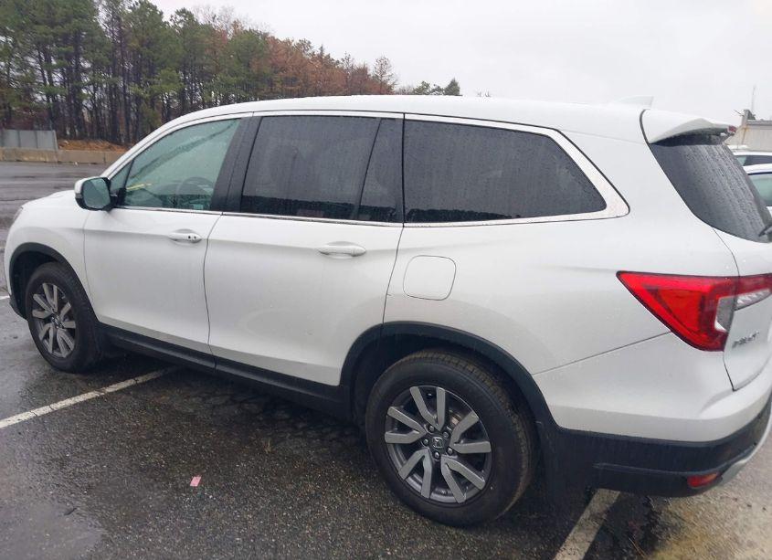Photo 14 of 2021 Honda Pilot AWD EX (VIN 5FNYF6H35MB040391)