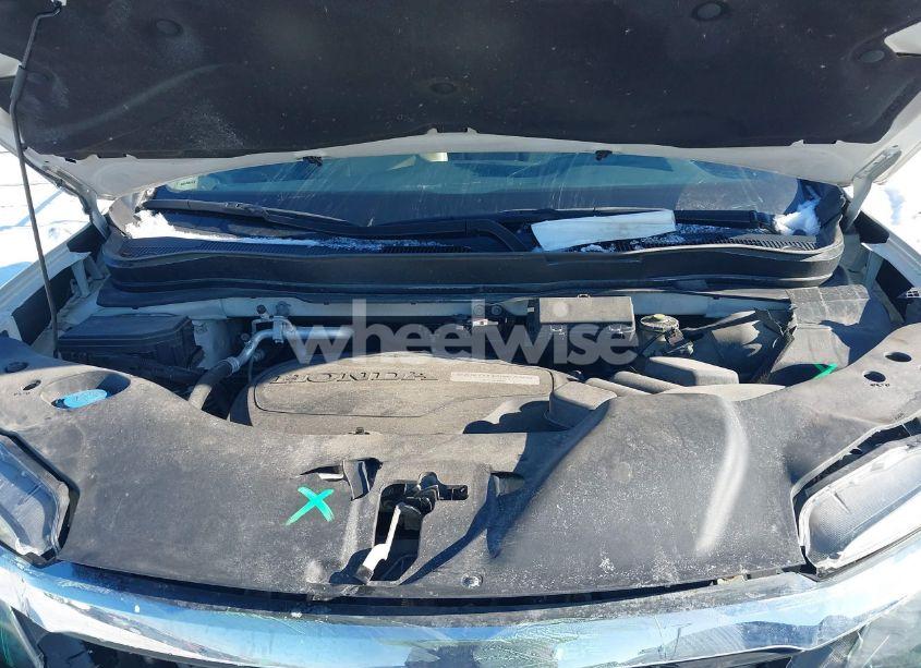 Photo 10 of 2016 Honda Pilot EX (VIN 5FNYF6H36GB041618)