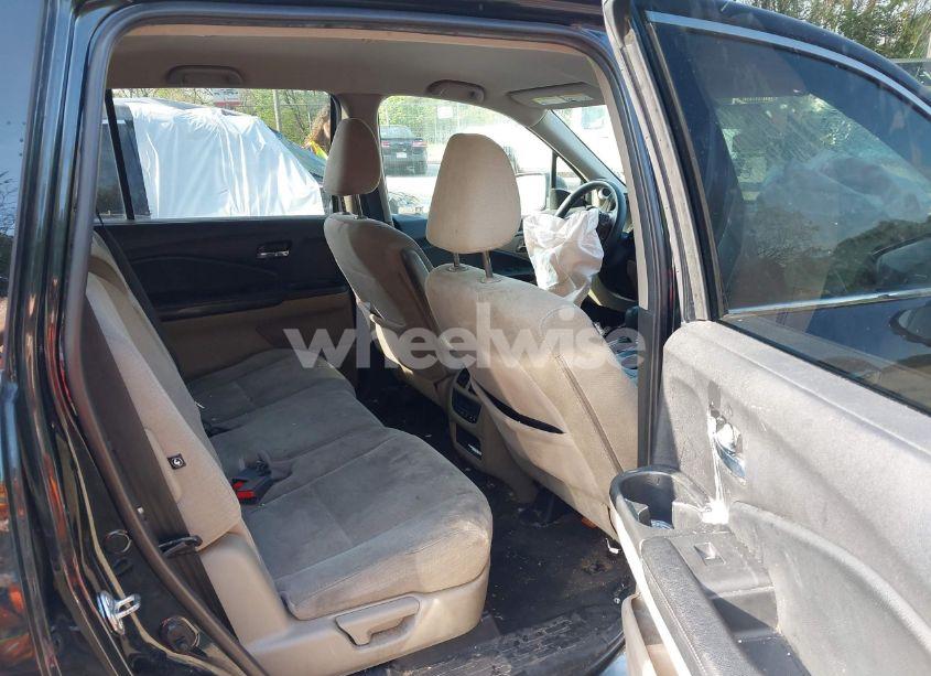 Photo 8 of 2018 Honda Pilot EX (VIN 5FNYF6H36JB016919)