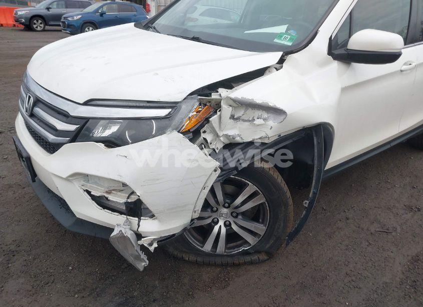 Photo 6 of 2018 Honda Pilot EX (VIN 5FNYF6H36JB073198)