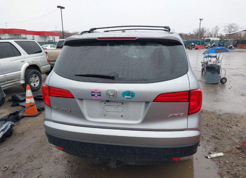 Photo 17 of 2017 Honda Pilot EX (VIN 5FNYF6H37HB016440)