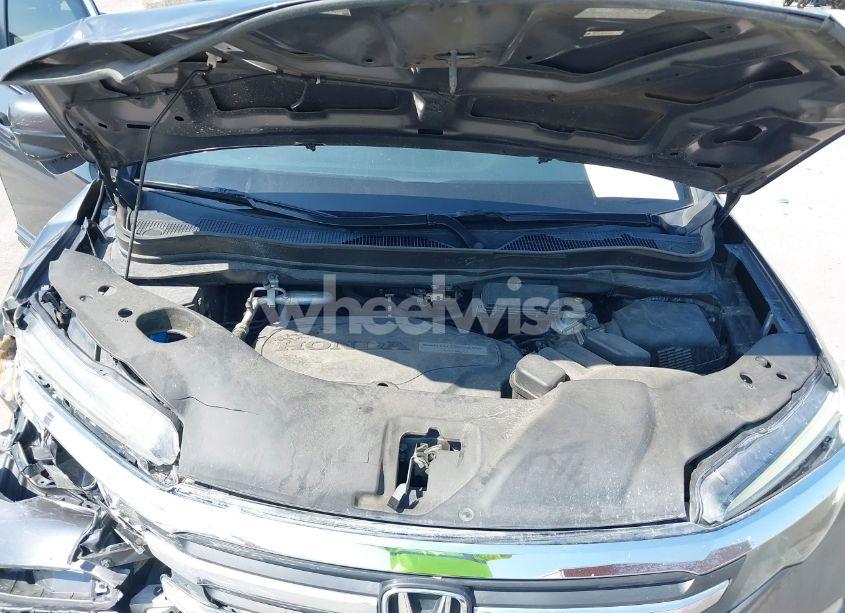 Photo 10 of 2016 Honda Pilot EX (VIN 5FNYF6H38GB049154)