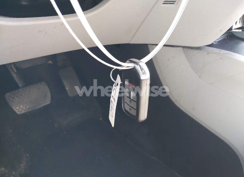 Photo 11 of 2016 Honda Pilot EX (VIN 5FNYF6H38GB049154)