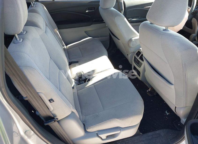 Photo 8 of 2016 Honda Pilot EX (VIN 5FNYF6H38GB098287)