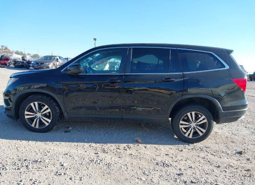 Photo 14 of 2018 Honda Pilot EX (VIN 5FNYF6H38JB034189)