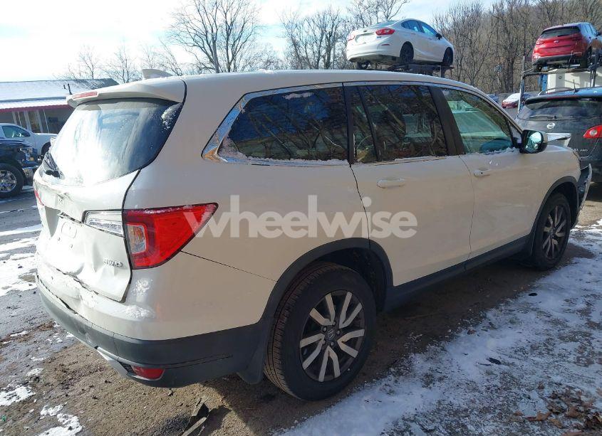 Photo 4 of 2019 Honda Pilot EX (VIN 5FNYF6H38KB062043)