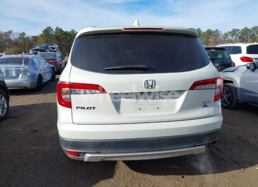 Photo 16 of 2019 Honda Pilot EX (VIN 5FNYF6H38KB086164)