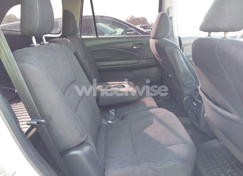 Photo 8 of 2019 Honda Pilot EX (VIN 5FNYF6H38KB086164)