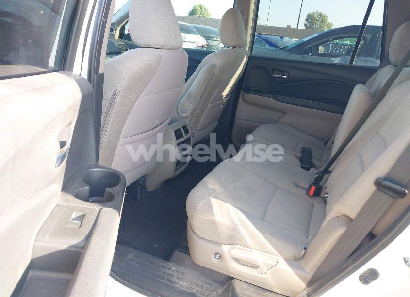 Photo 8 of 2019 Honda Pilot EX (VIN 5FNYF6H39KB036213)