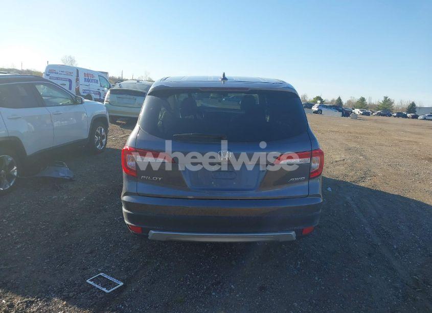 Photo 16 of 2021 Honda Pilot AWD EX (VIN 5FNYF6H39MB008253)