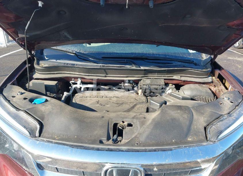 Photo 10 of 2021 Honda Pilot AWD EX (VIN 5FNYF6H39MB093403)