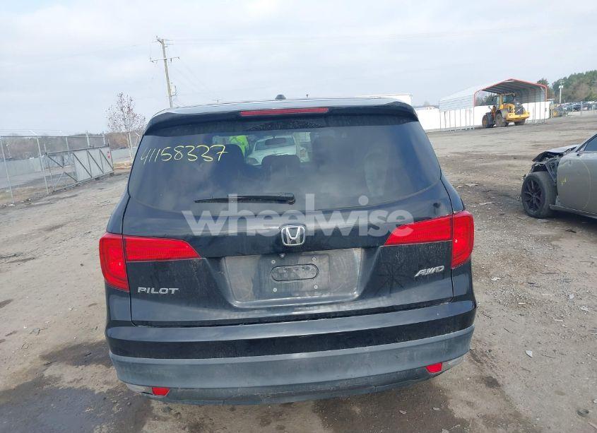 Photo 15 of 2016 Honda Pilot EX (VIN 5FNYF6H3XGB043405)