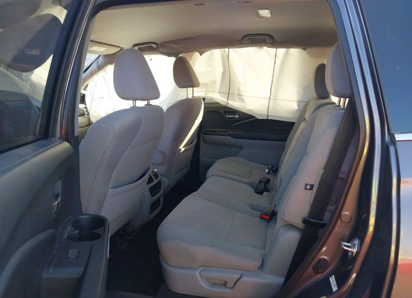 Photo 8 of 2016 Honda Pilot EX (VIN 5FNYF6H3XGB107359)