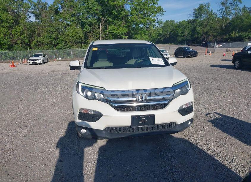 Photo 12 of 2017 Honda Pilot EX (VIN 5FNYF6H3XHB051344)