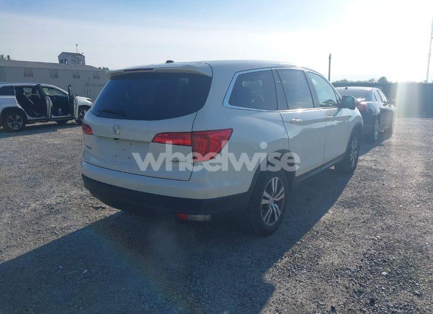 Photo 4 of 2017 Honda Pilot EX (VIN 5FNYF6H3XHB051344)
