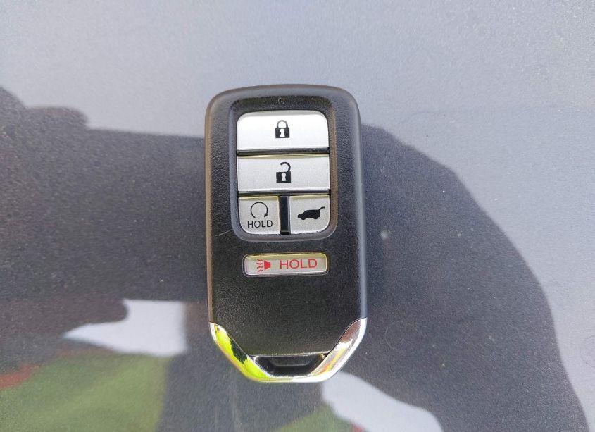 Photo 11 of 2018 Honda Pilot EX (VIN 5FNYF6H3XJB036638)