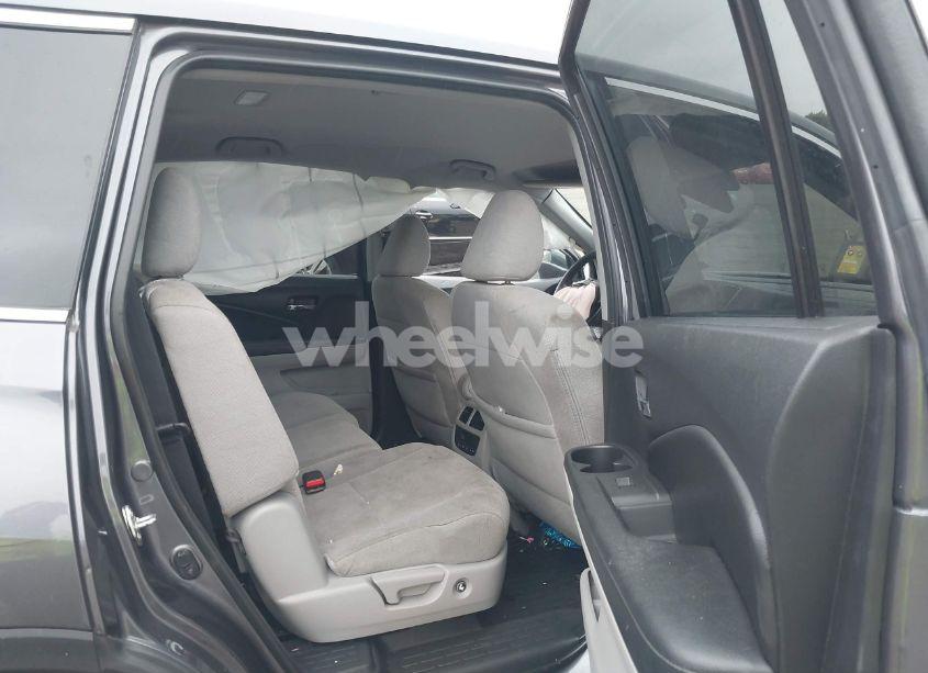 Photo 8 of 2019 Honda Pilot EX (VIN 5FNYF6H3XKB045938)