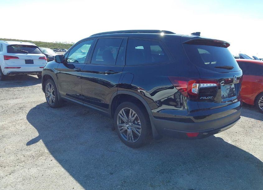 Photo 3 of 2022 Honda Pilot AWD SPORT (VIN 5FNYF6H3XNB053459)