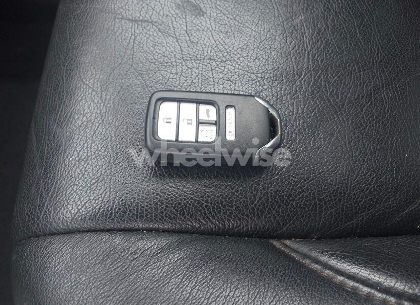 Photo 11 of 2016 Honda Pilot EX (VIN 5FNYF6H40GB015282)