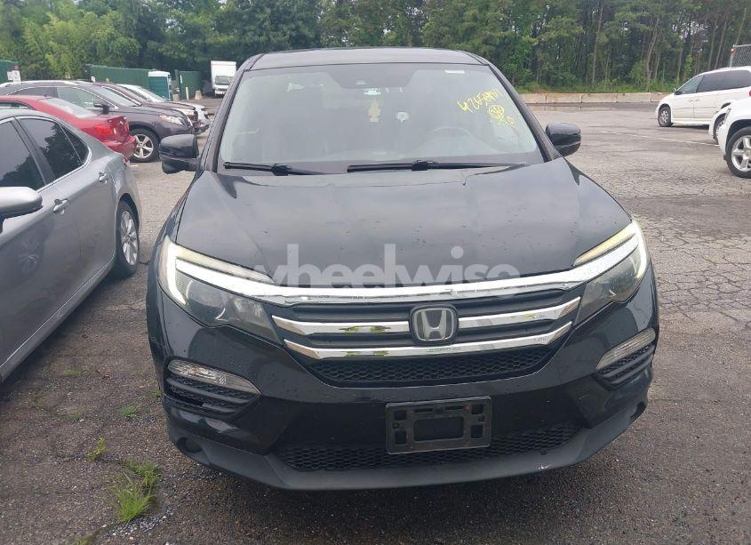 Photo 12 of 2016 Honda Pilot EX (VIN 5FNYF6H40GB015282)