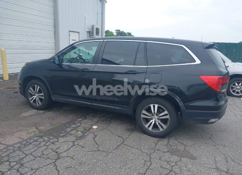 Photo 14 of 2016 Honda Pilot EX (VIN 5FNYF6H40GB015282)