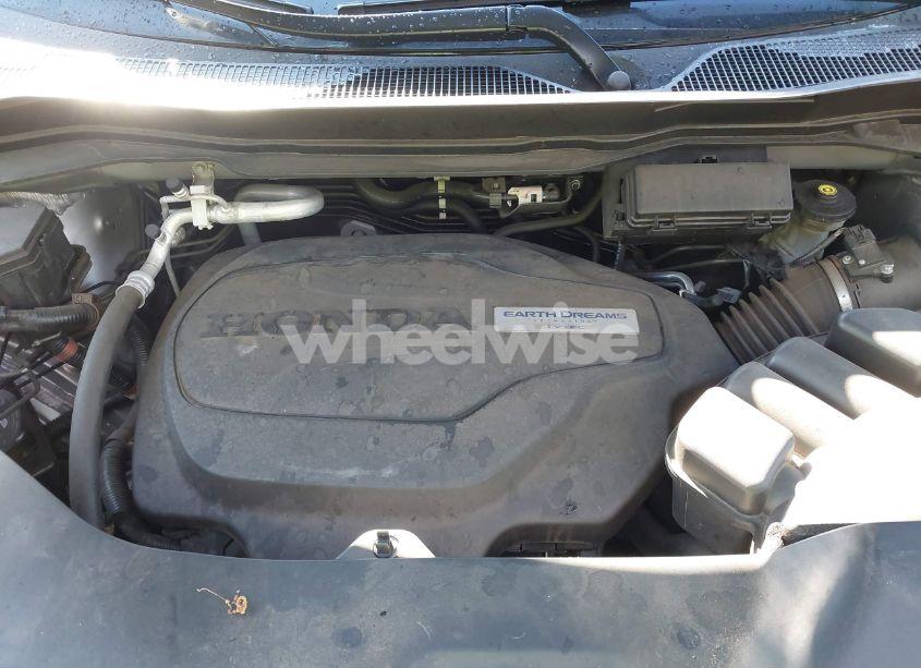 Photo 10 of 2017 Honda Pilot EX (VIN 5FNYF6H43HB105219)