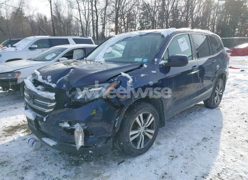 Photo 2 of 2018 Honda Pilot EX (VIN 5FNYF6H43JB014845)