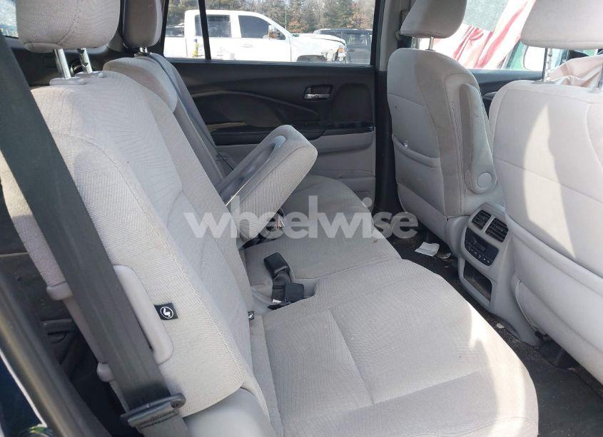 Photo 8 of 2018 Honda Pilot EX (VIN 5FNYF6H43JB014845)