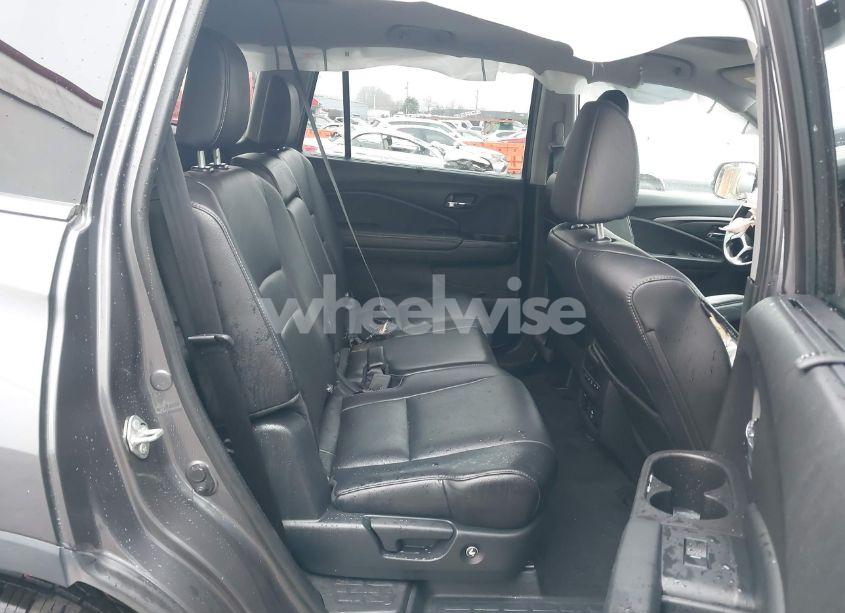 Photo 8 of 2019 Honda Pilot EX-L (VIN 5FNYF6H44KB003290)