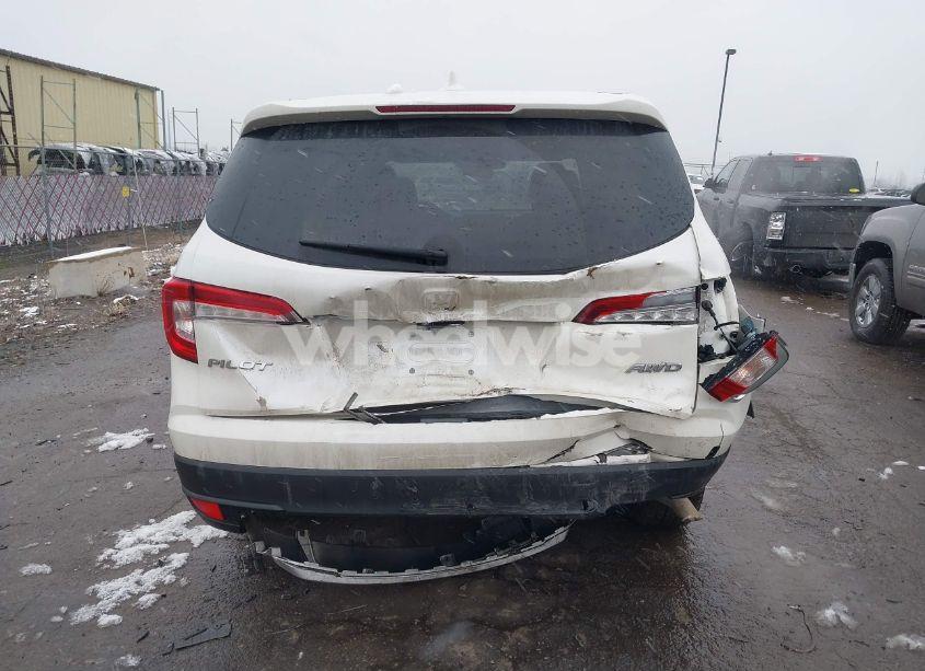 Photo 16 of 2019 Honda Pilot EX-L (VIN 5FNYF6H48KB041864)