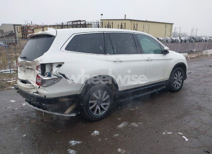 Photo 4 of 2019 Honda Pilot EX-L (VIN 5FNYF6H48KB041864)