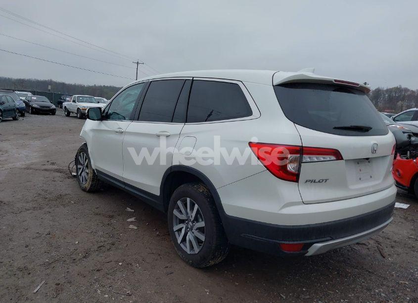 Photo 3 of 2019 Honda Pilot EX-L (VIN 5FNYF6H48KB079031)