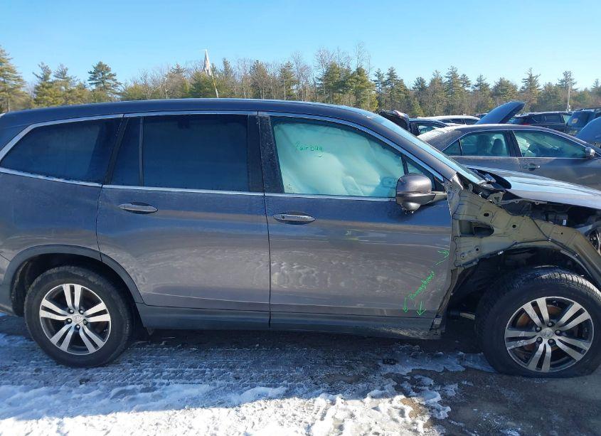 Photo 13 of 2016 Honda Pilot EX-L (VIN 5FNYF6H50GB004274)