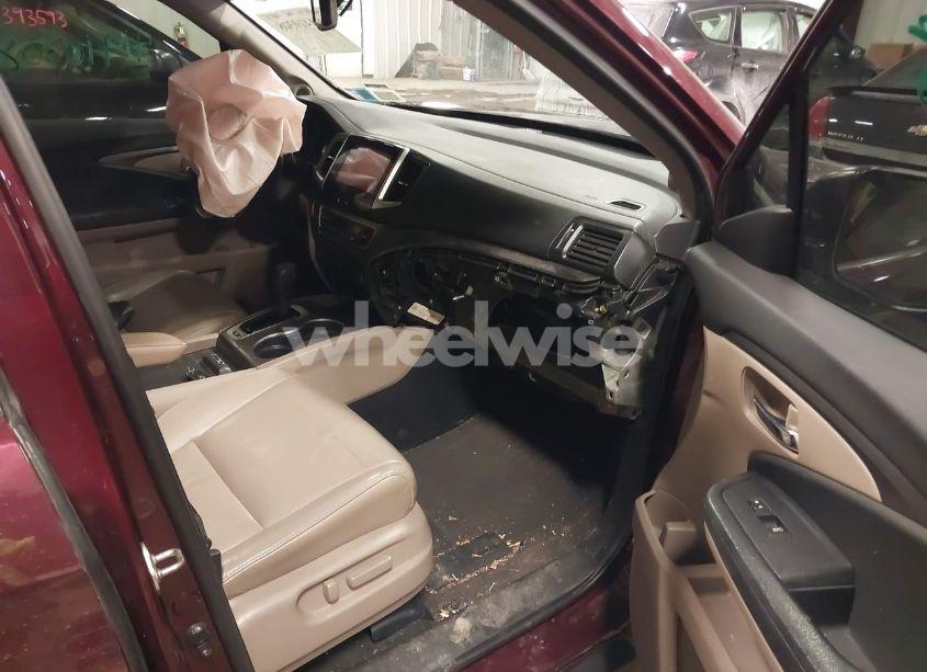 Photo 5 of 2016 Honda Pilot EX-L (VIN 5FNYF6H50GB090301)