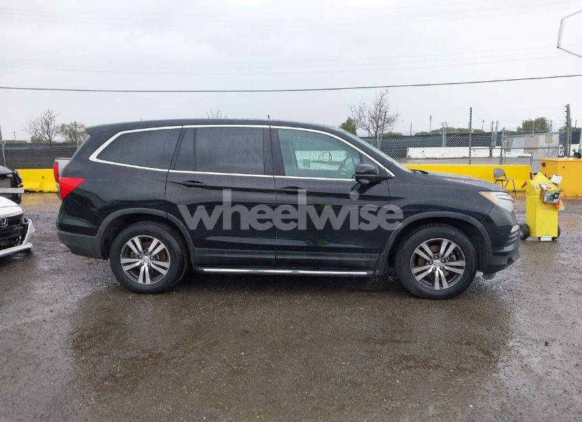 Photo 13 of 2017 Honda Pilot EX-L (VIN 5FNYF6H50HB018452)