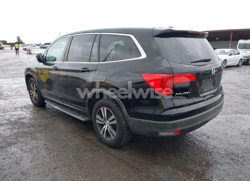 Photo 3 of 2017 Honda Pilot EX-L (VIN 5FNYF6H50HB018452)