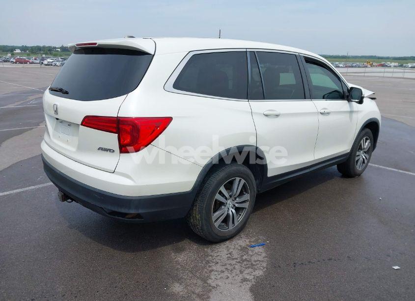 Photo 4 of 2017 Honda Pilot EX-L (VIN 5FNYF6H50HB021772)