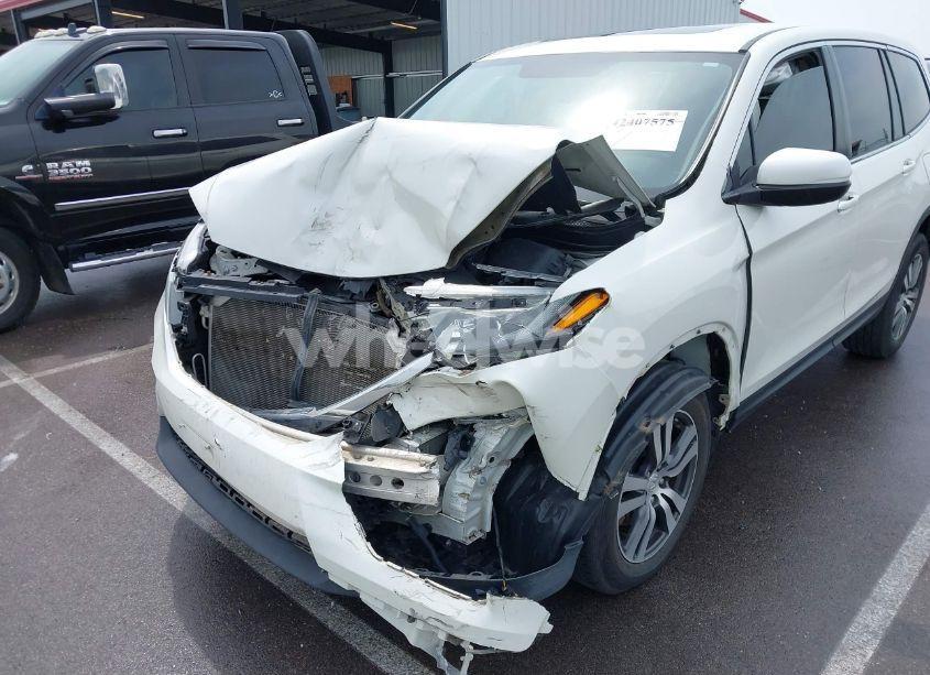 Photo 6 of 2017 Honda Pilot EX-L (VIN 5FNYF6H50HB021772)