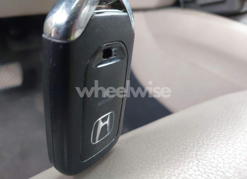 Photo 11 of 2017 Honda Pilot EX-L (VIN 5FNYF6H50HB027670)