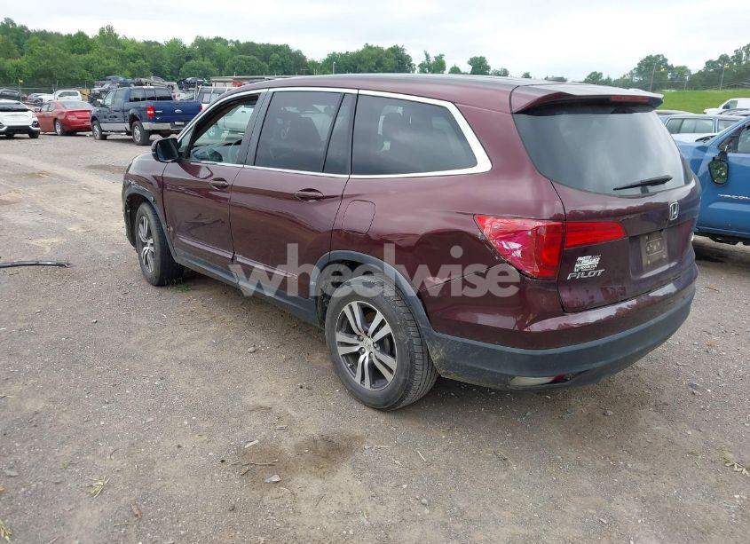 Photo 3 of 2017 Honda Pilot EX-L (VIN 5FNYF6H50HB027670)