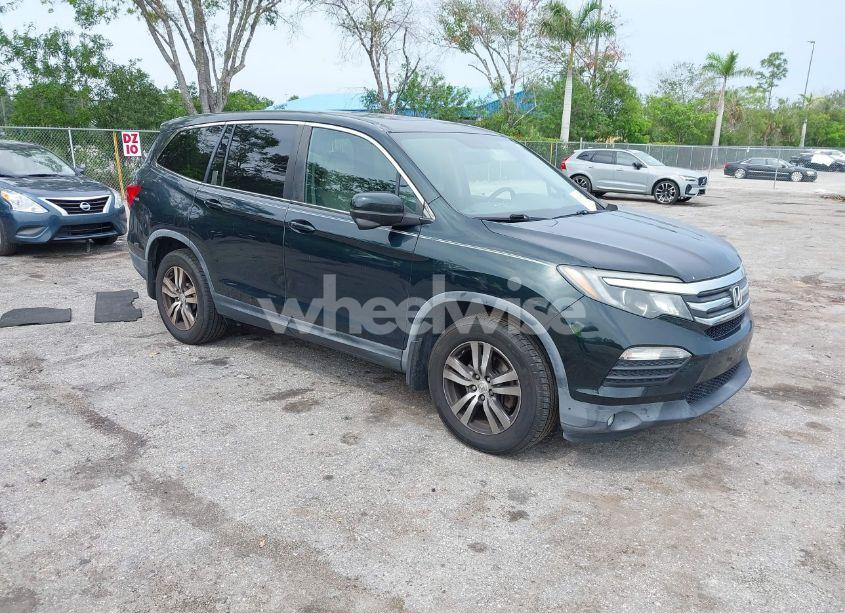 2017 Honda Pilot EX-L (VIN 5FNYF6H50HB033968) main photo