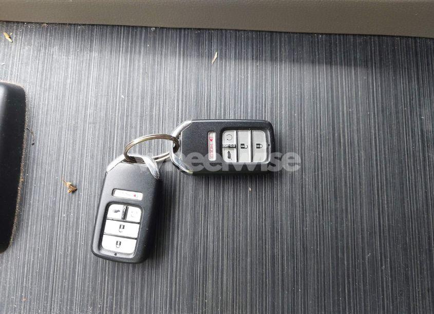 Photo 11 of 2017 Honda Pilot EX-L (VIN 5FNYF6H50HB033968)