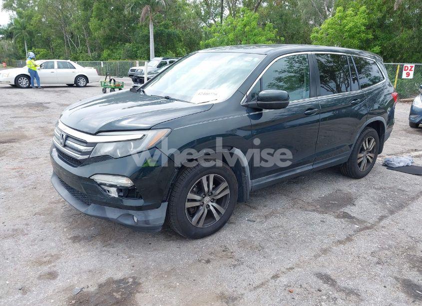 Photo 2 of 2017 Honda Pilot EX-L (VIN 5FNYF6H50HB033968)
