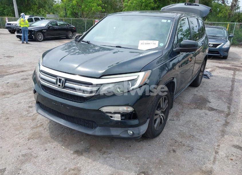 Photo 6 of 2017 Honda Pilot EX-L (VIN 5FNYF6H50HB033968)