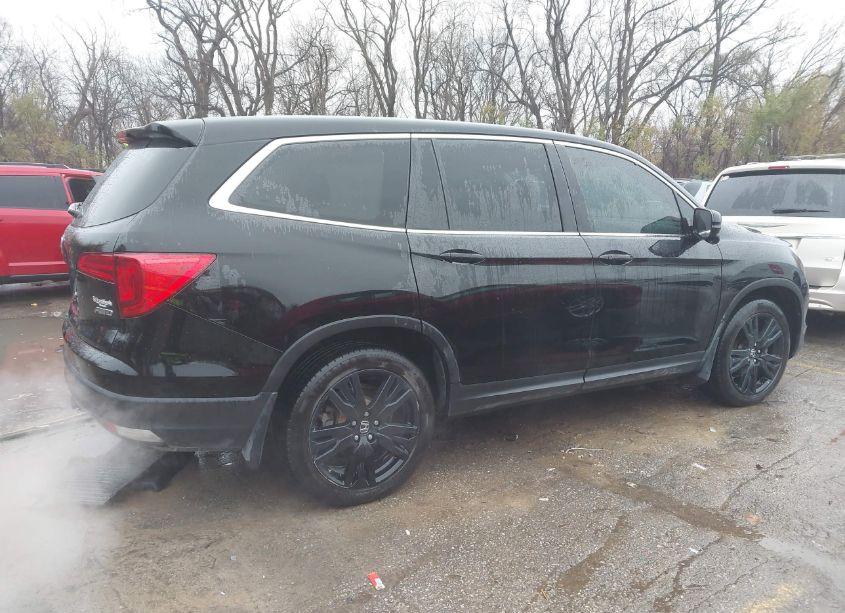 Photo 13 of 2017 Honda Pilot EX-L (VIN 5FNYF6H50HB095533)